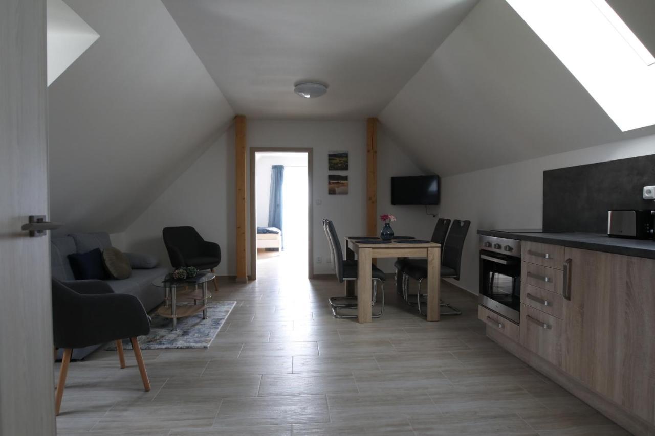 Apartmany Allis 리프노나드비타보브 외부 사진