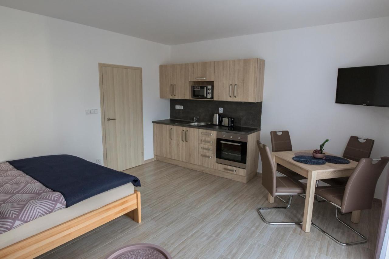 Apartmany Allis 리프노나드비타보브 외부 사진